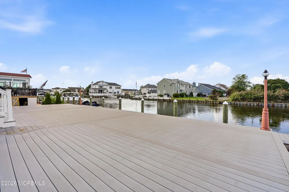 717 Fairview Lane Forked River, NJ 08731