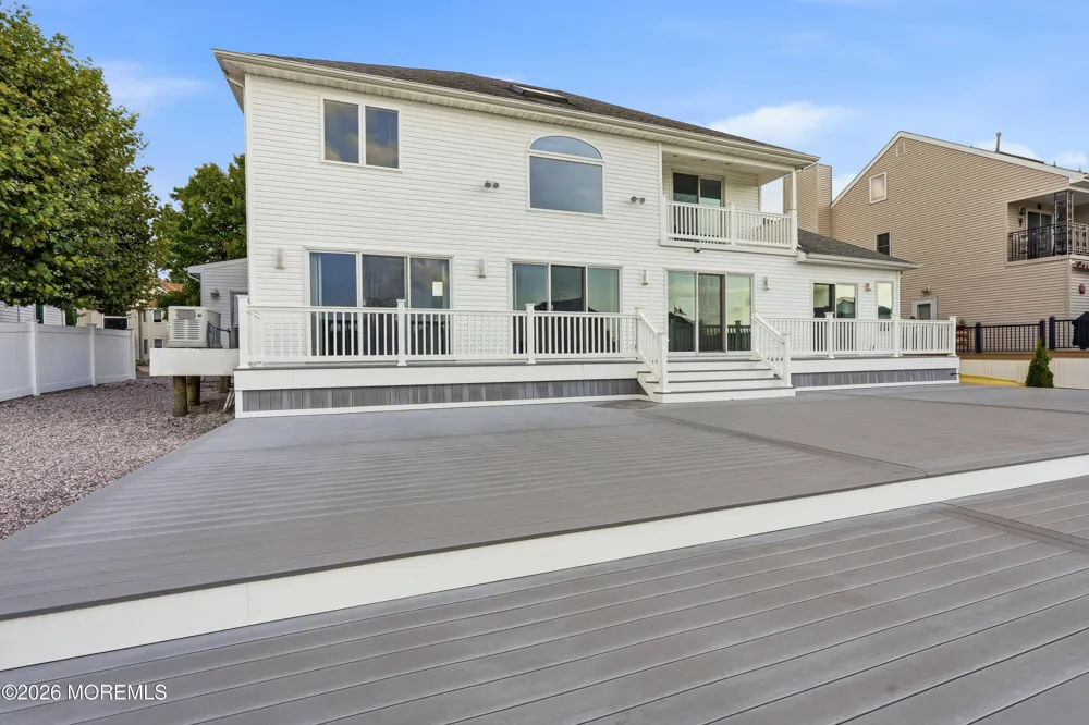 717 Fairview Lane Forked River, NJ 08731