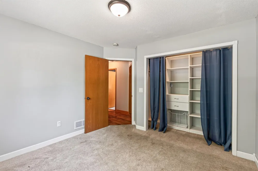 600 142nd Avenue NW Andover, MN 55304