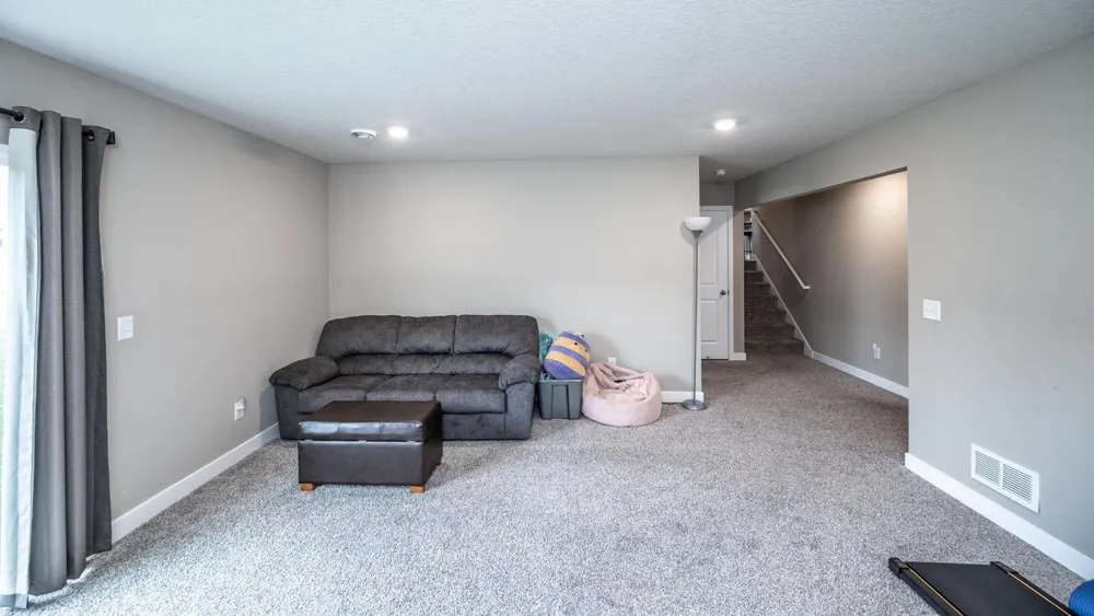 7739 206th Street W Lakeville, MN 55044