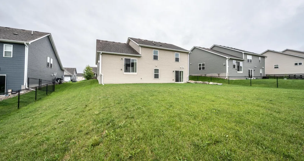 7739 206th Street W Lakeville, MN 55044