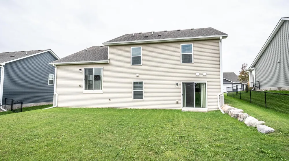 7739 206th Street W Lakeville, MN 55044
