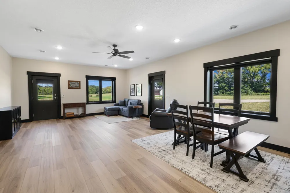 23745 Fairgreen Avenue Farmington, MN 55024