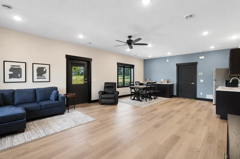23745 Fairgreen Avenue Farmington, MN 55024