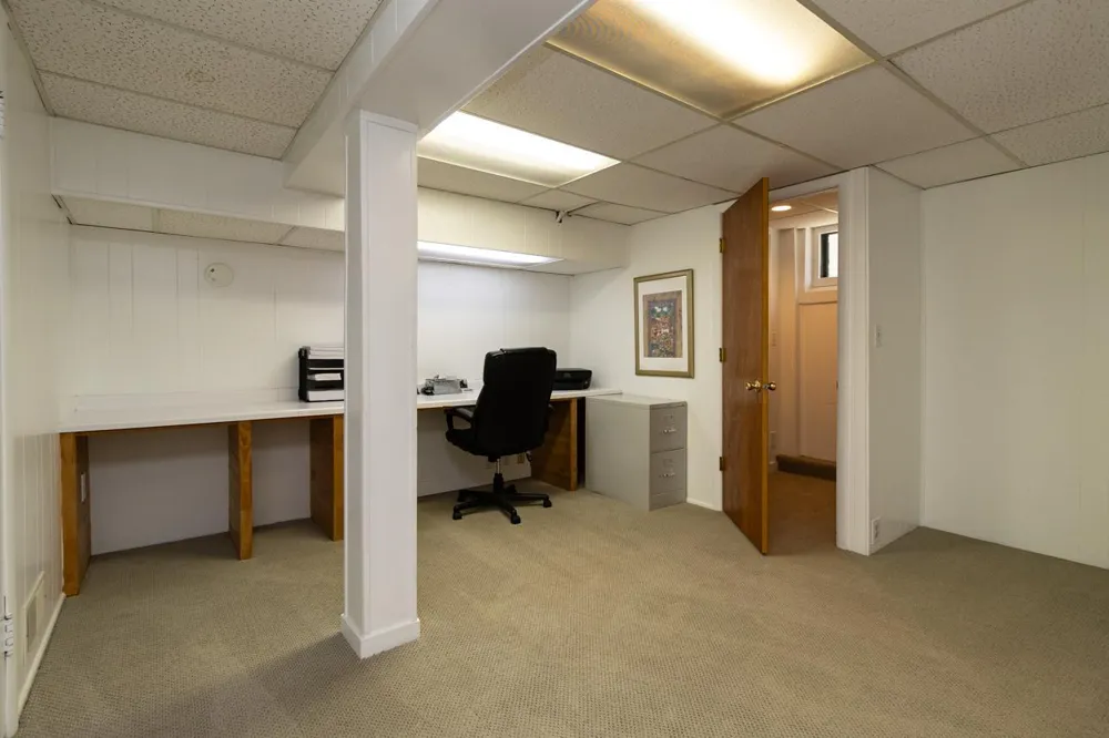 899 Osceola Avenue Saint Paul, MN 55105