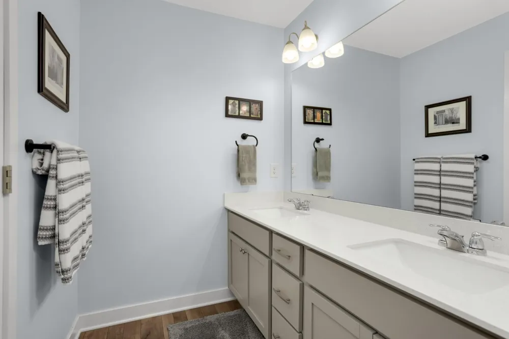 13832 Kaylemore Trail Rosemount, MN 55068