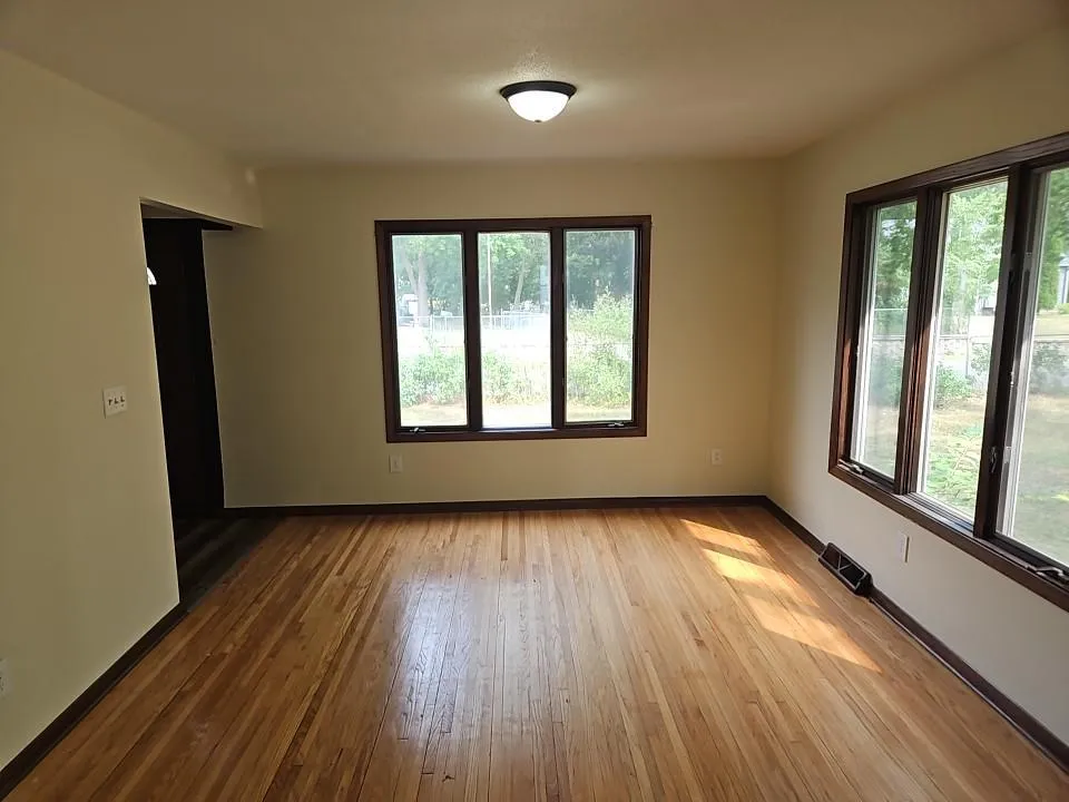 5553 Emerson Avenue Brooklyn Center, MN 55430