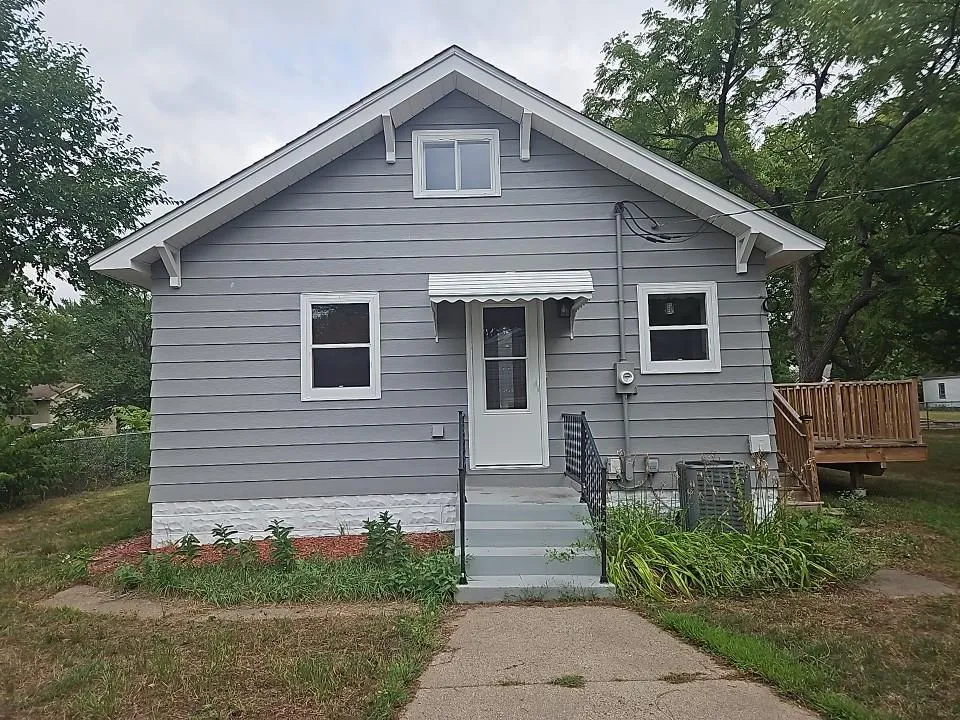 5553 Emerson Avenue Brooklyn Center, MN 55430