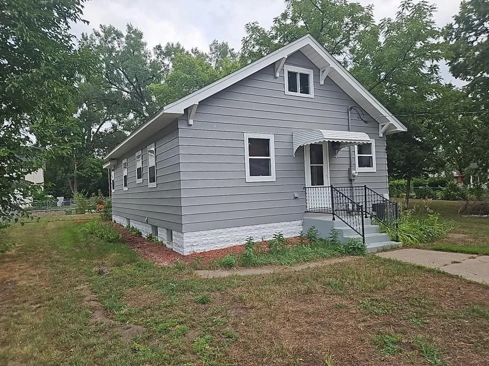 5553 Emerson Avenue Brooklyn Center, MN 55430
