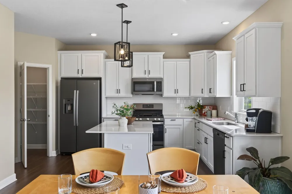509 Waterford Place Waconia, MN 55387
