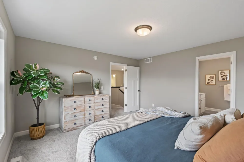 509 Waterford Place Waconia, MN 55387