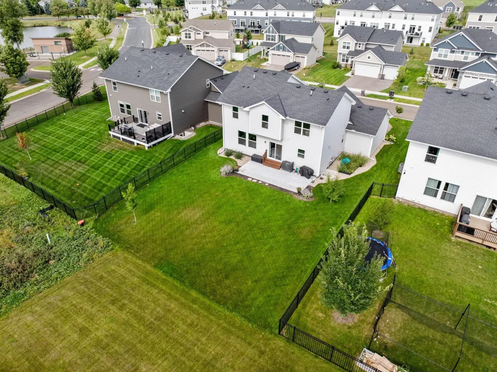 509 Waterford Place Waconia, MN 55387