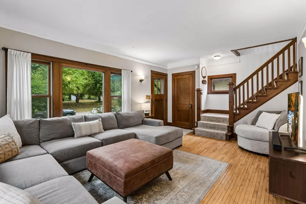2523 Arthur Street NE Minneapolis, MN 55418