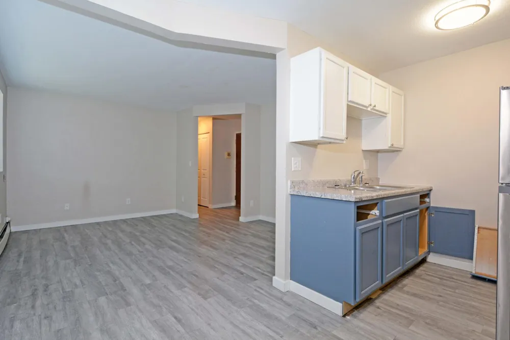 2725 Pleasant Avenue Minneapolis, MN 55408