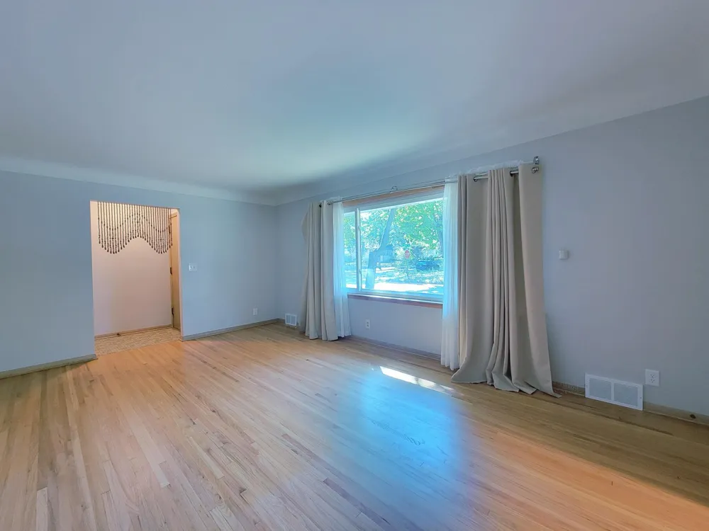 4601 Oliver Ave N Minneapolis, MN 55412