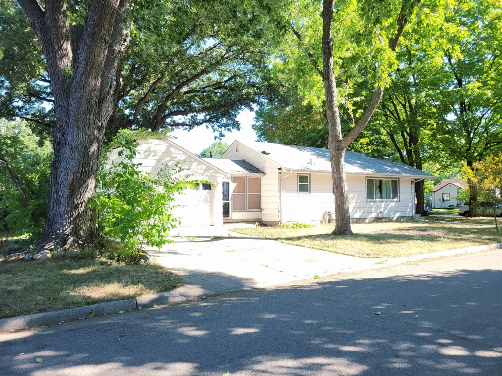 4601 Oliver Ave N Minneapolis, MN 55412