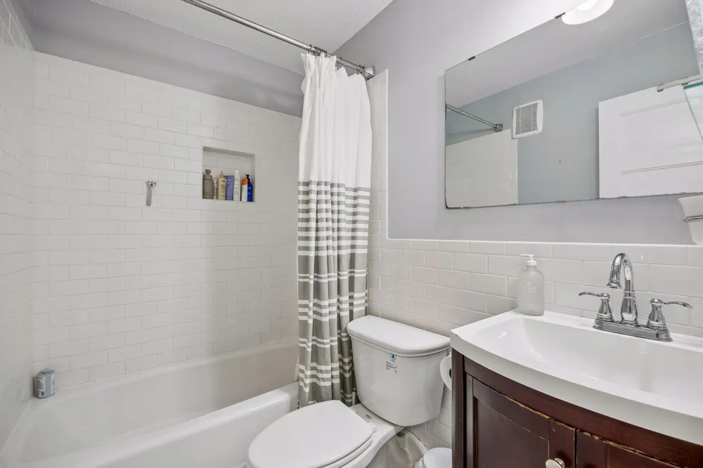 1200 Nicollet Mall #307 Minneapolis, MN 55403