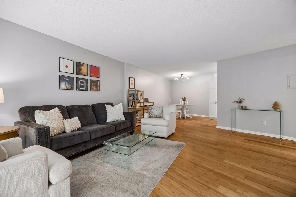 1200 Nicollet Mall #307 Minneapolis, MN 55403