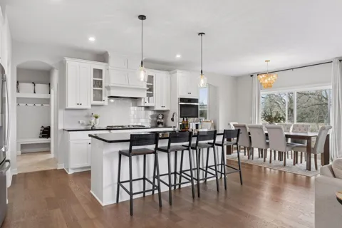 12933 Burr Oak Lane