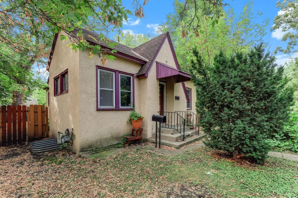 5447 Bryant Avenue Brooklyn Center, MN 55430