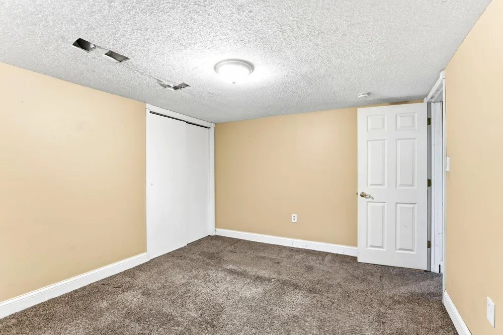 5447 Bryant Avenue Brooklyn Center, MN 55430