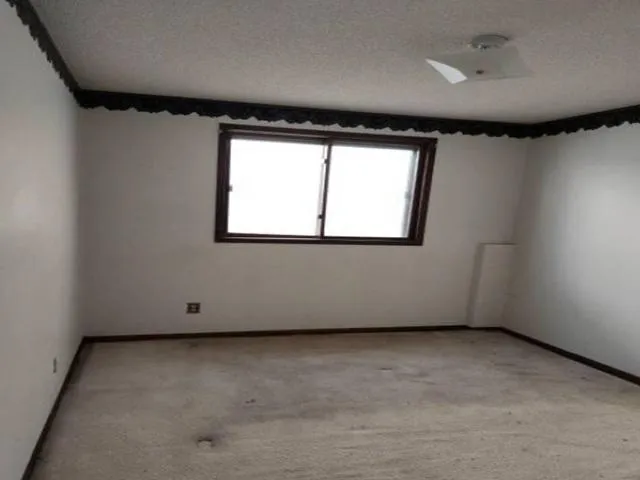 3584 Brookdale Drive Brooklyn Park, MN 55443