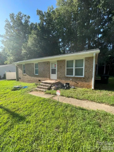 133 Hickory Lane