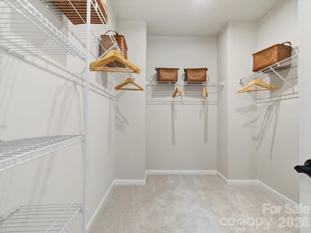 8300 Discovery Lane Charlotte, NC 28216