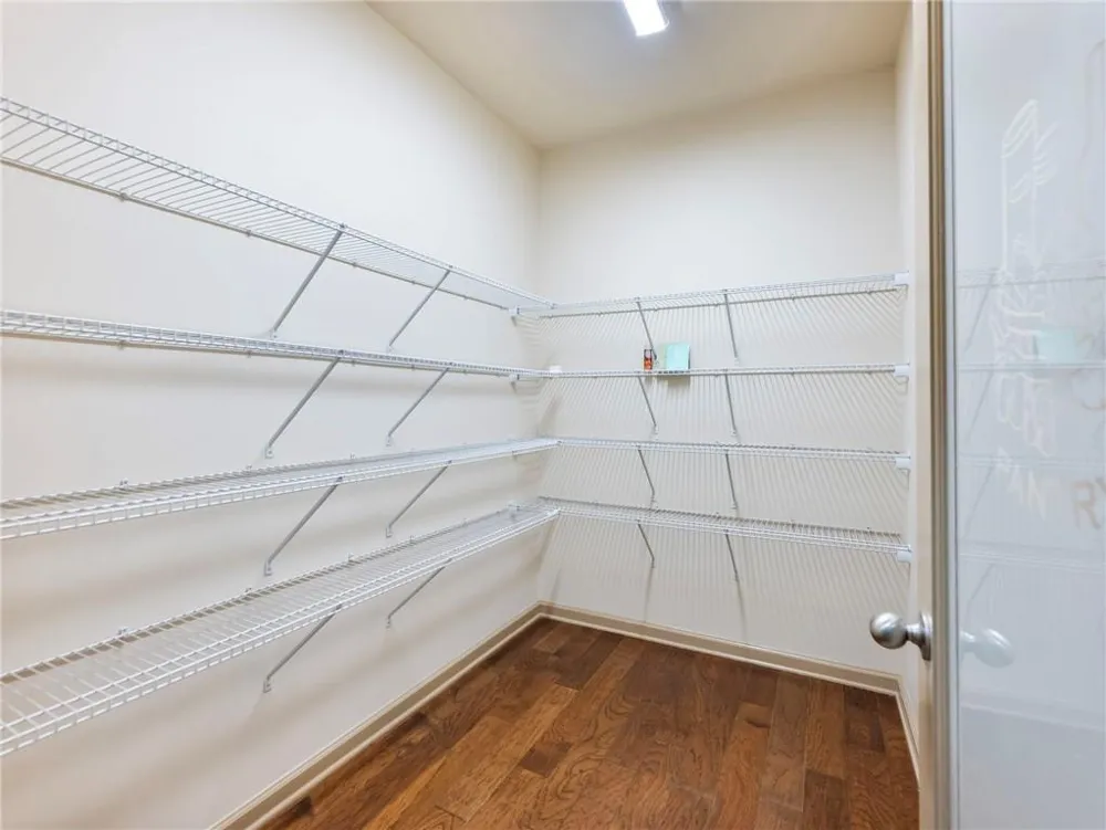 5915 Park Bay Court Flowery Branch, GA 30542