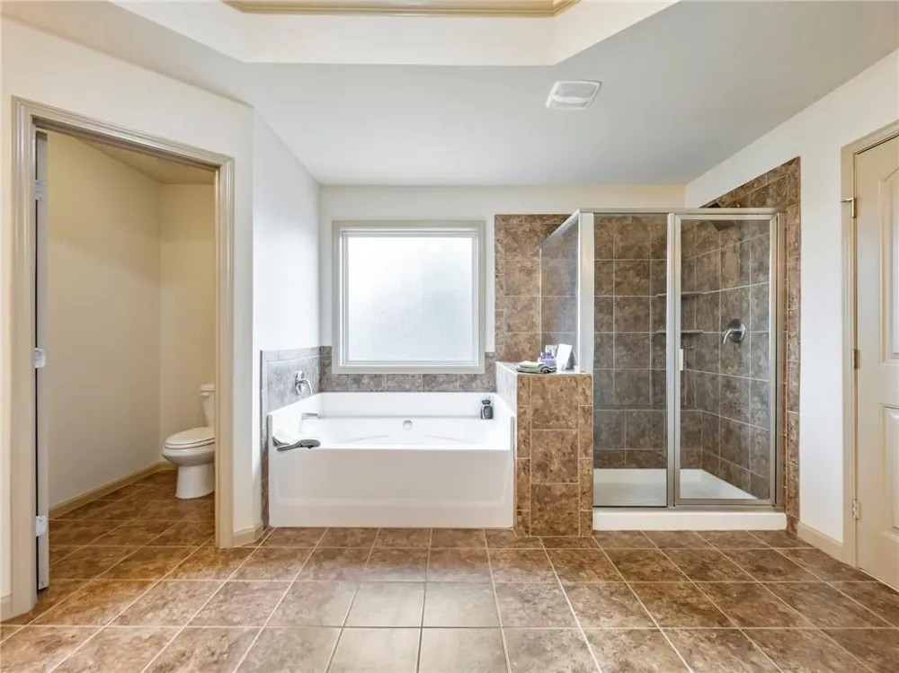 5915 Park Bay Court Flowery Branch, GA 30542