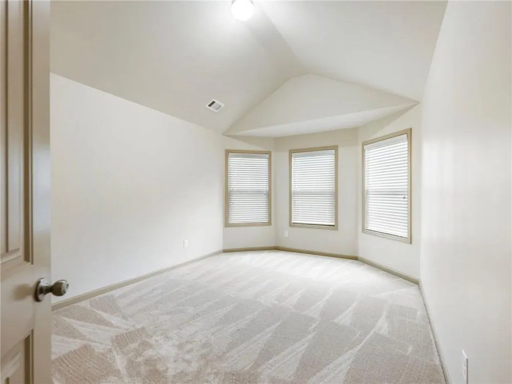 5915 Park Bay Court Flowery Branch, GA 30542