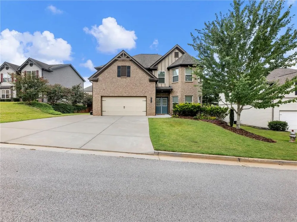 5915 Park Bay Court Flowery Branch, GA 30542