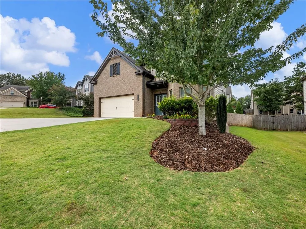 5915 Park Bay Court Flowery Branch, GA 30542