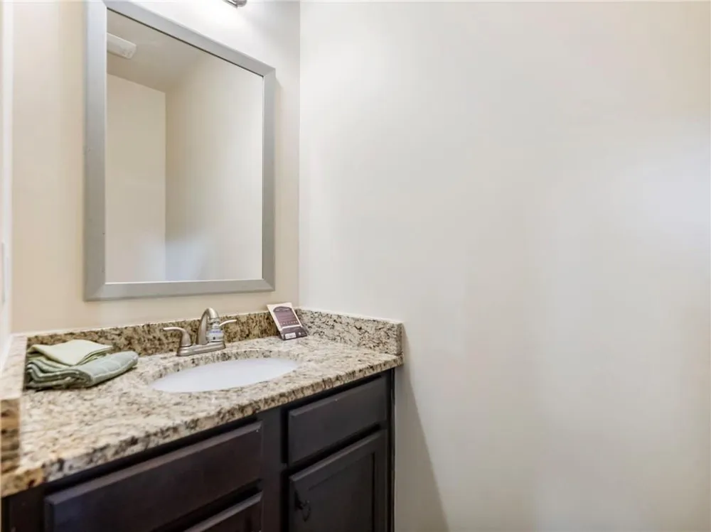 5915 Park Bay Court Flowery Branch, GA 30542