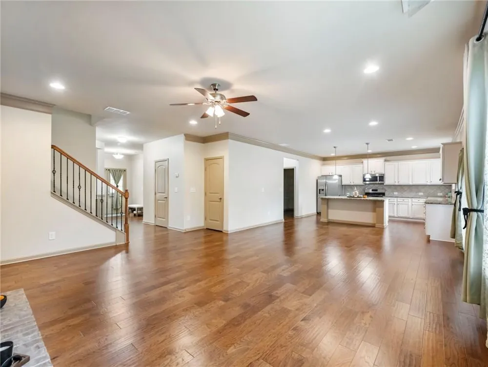 5915 Park Bay Court Flowery Branch, GA 30542