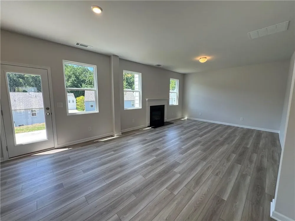 337 Bloomfield Circle Canton, GA 30114