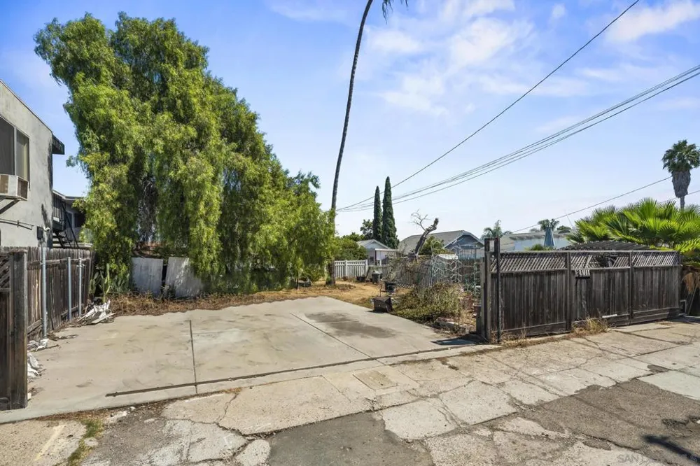 3732 Wilson San Diego, CA 92104