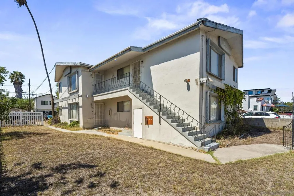 3732 Wilson San Diego, CA 92104