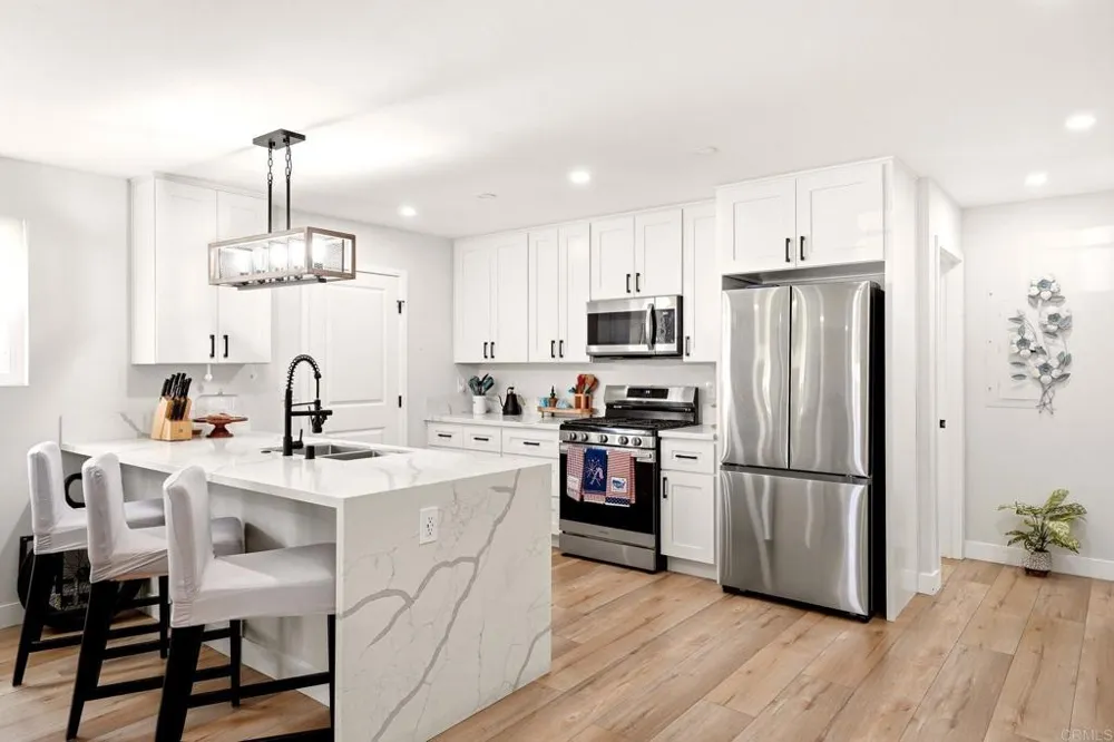 558 11th St Imperial Beach, CA 91932