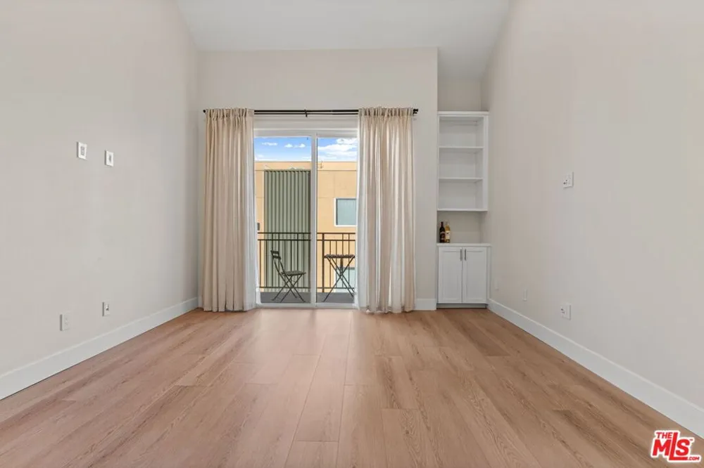 4060 Glencoe Avenue #314 Marina del Rey, CA 90292