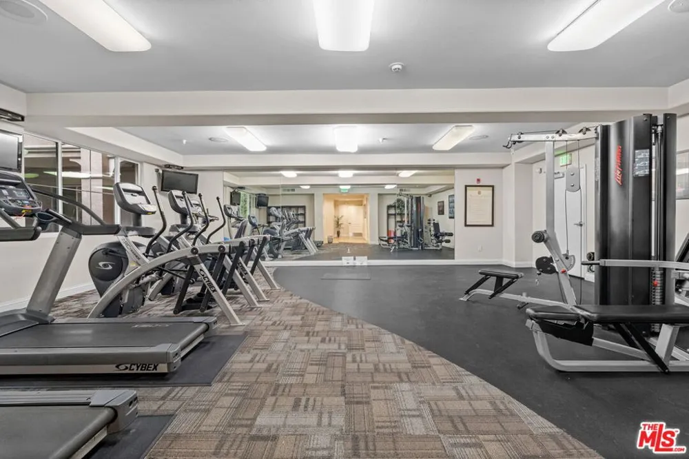 4060 Glencoe Avenue #314 Marina del Rey, CA 90292