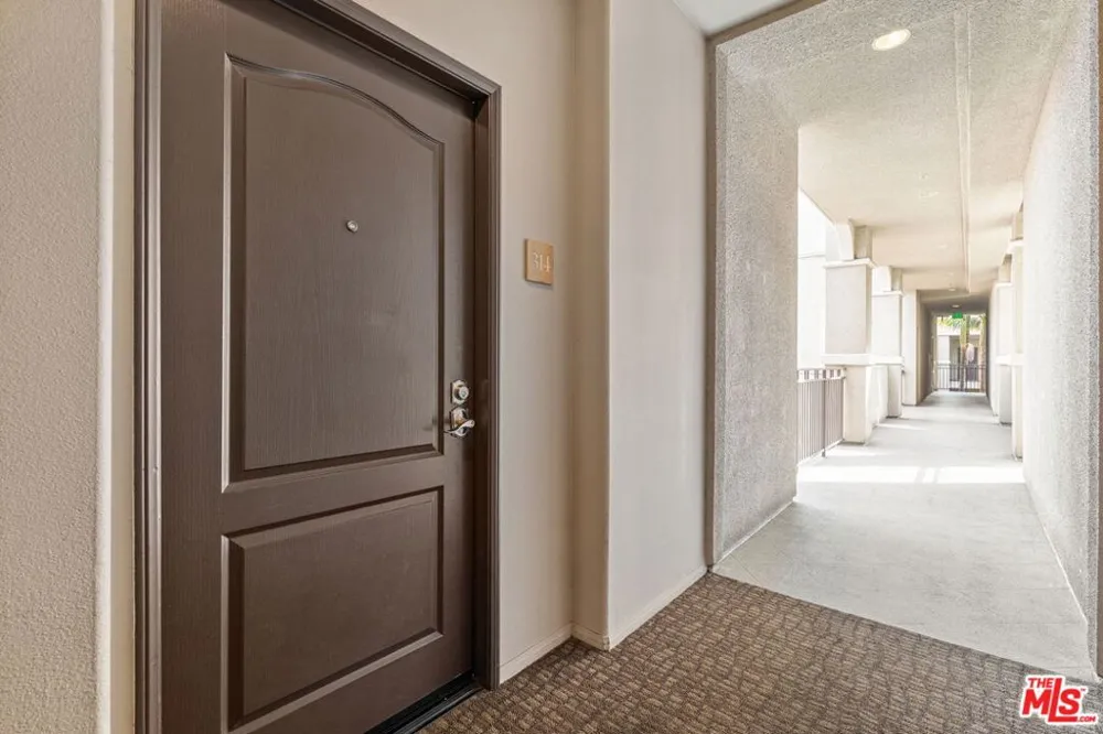 4060 Glencoe Avenue #314 Marina del Rey, CA 90292