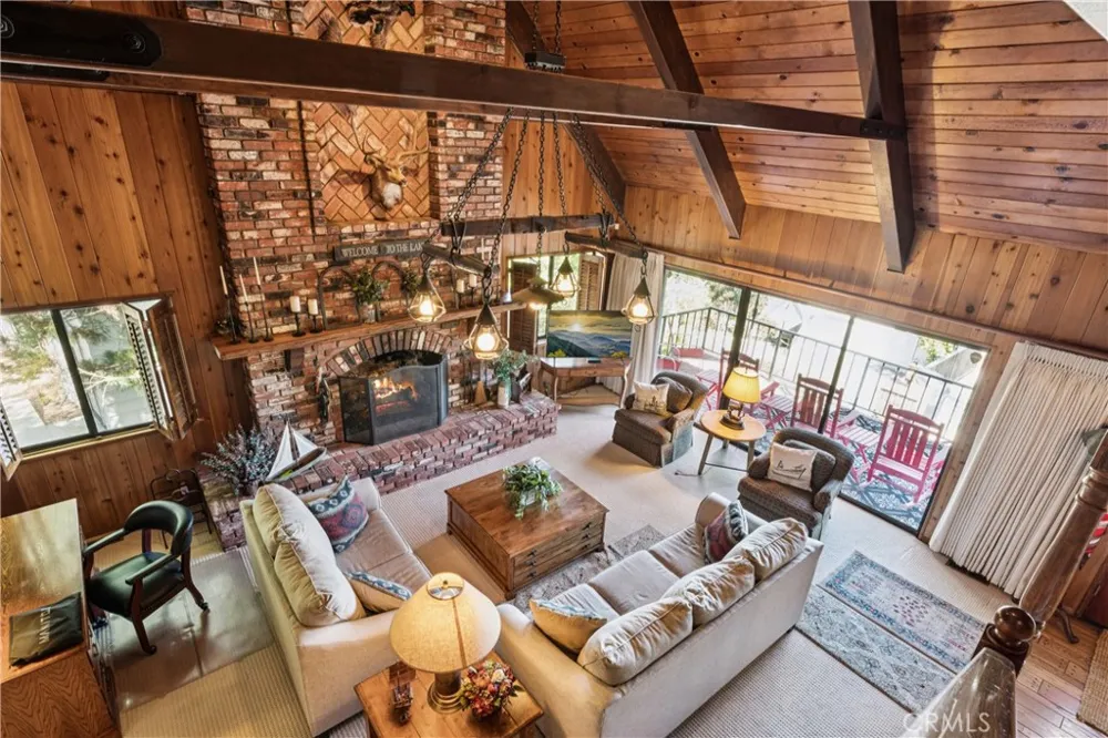 349 John Muir Lake Arrowhead, CA 92352