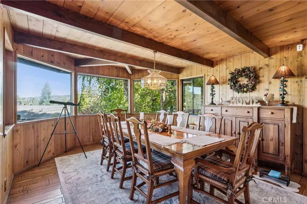 349 John Muir Lake Arrowhead, CA 92352