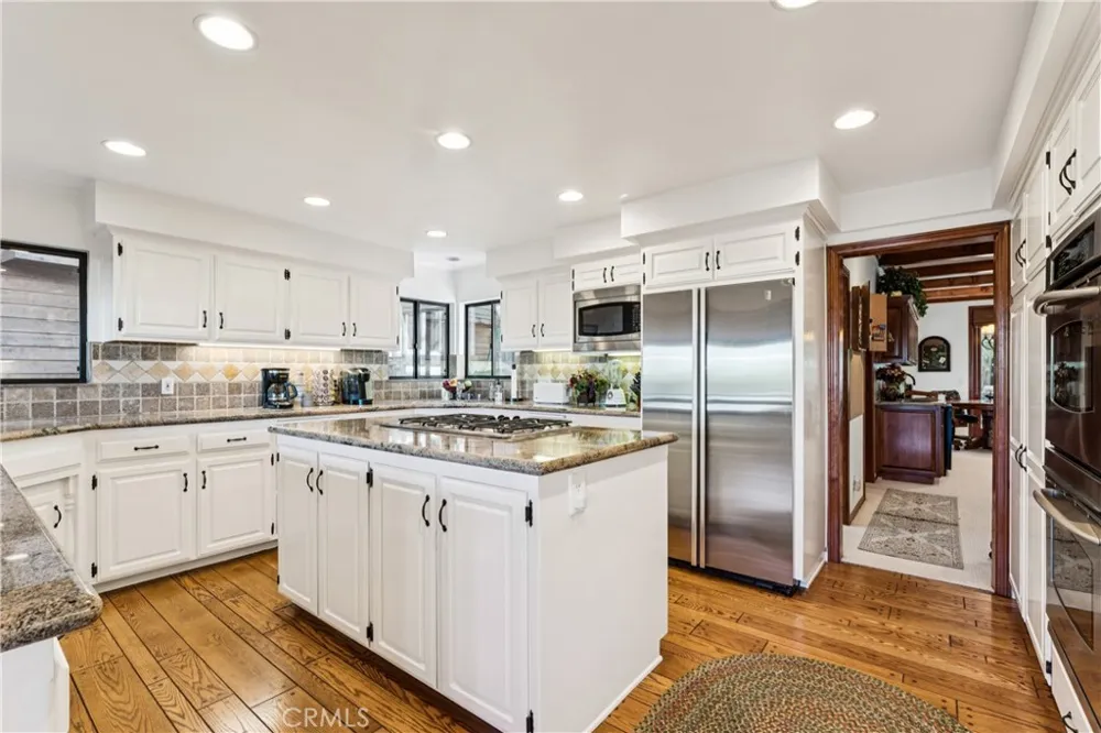 349 John Muir Lake Arrowhead, CA 92352