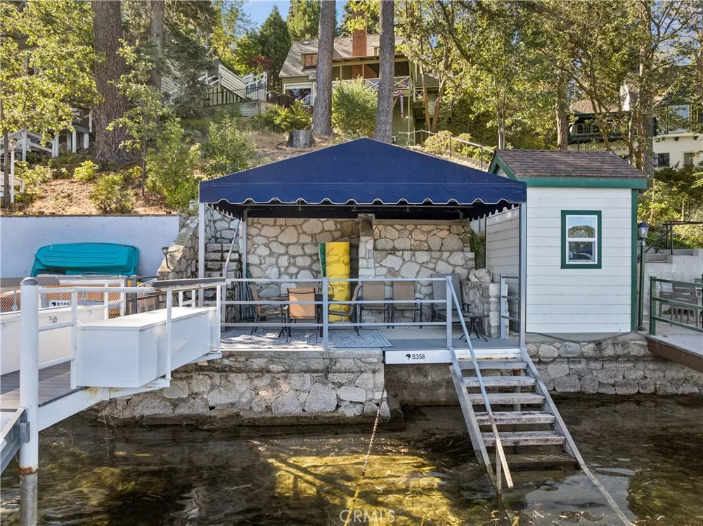 349 John Muir Lake Arrowhead, CA 92352
