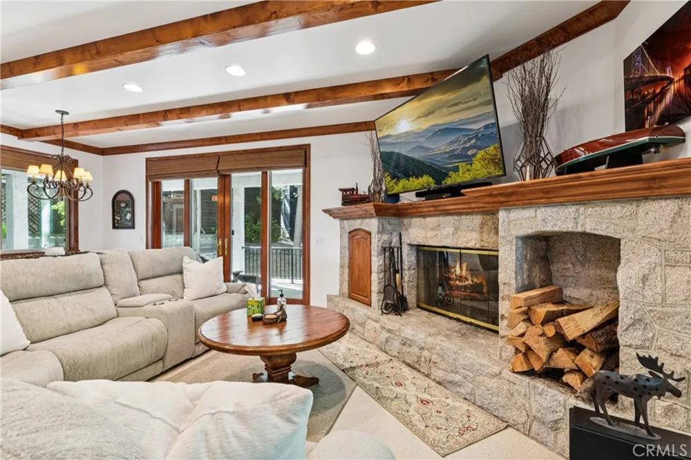 349 John Muir Lake Arrowhead, CA 92352