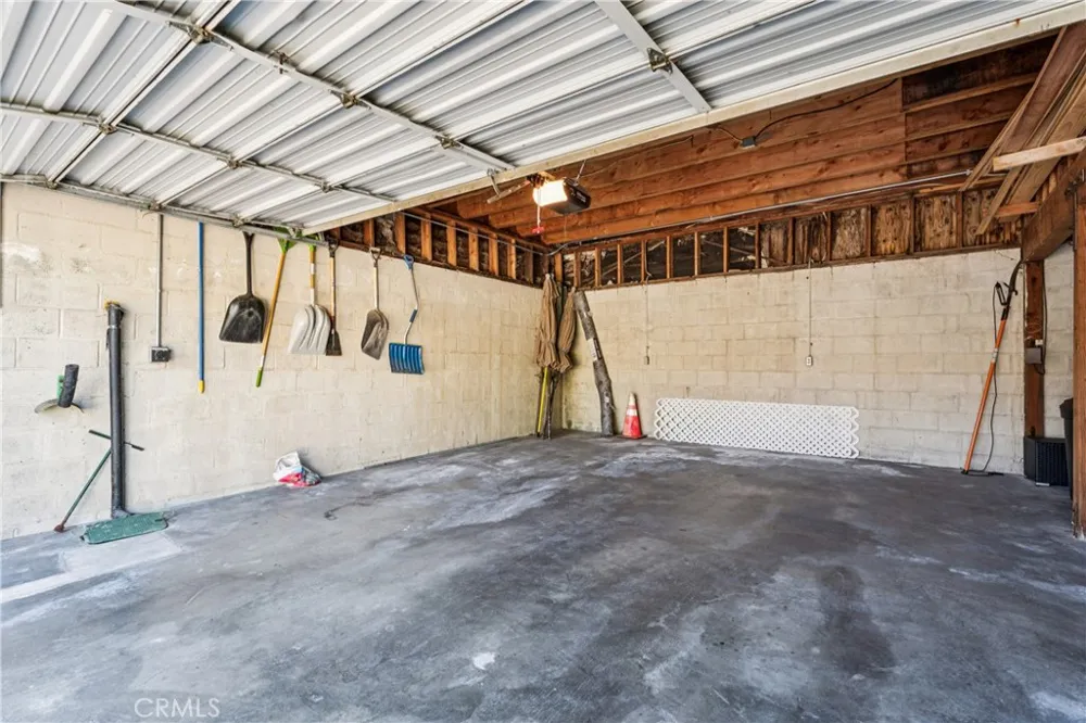 349 John Muir Lake Arrowhead, CA 92352