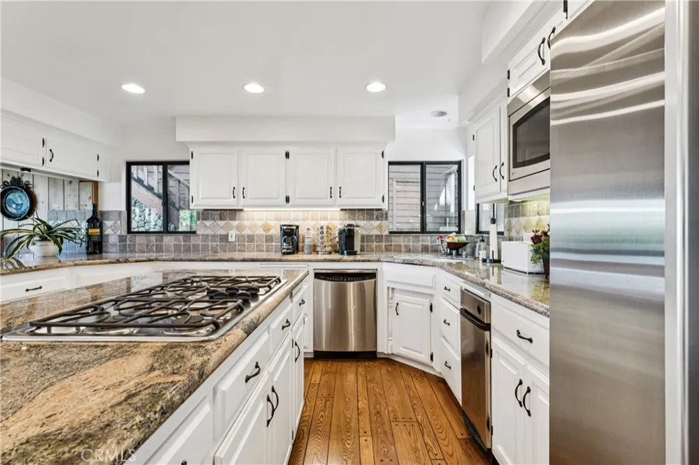 349 John Muir Lake Arrowhead, CA 92352