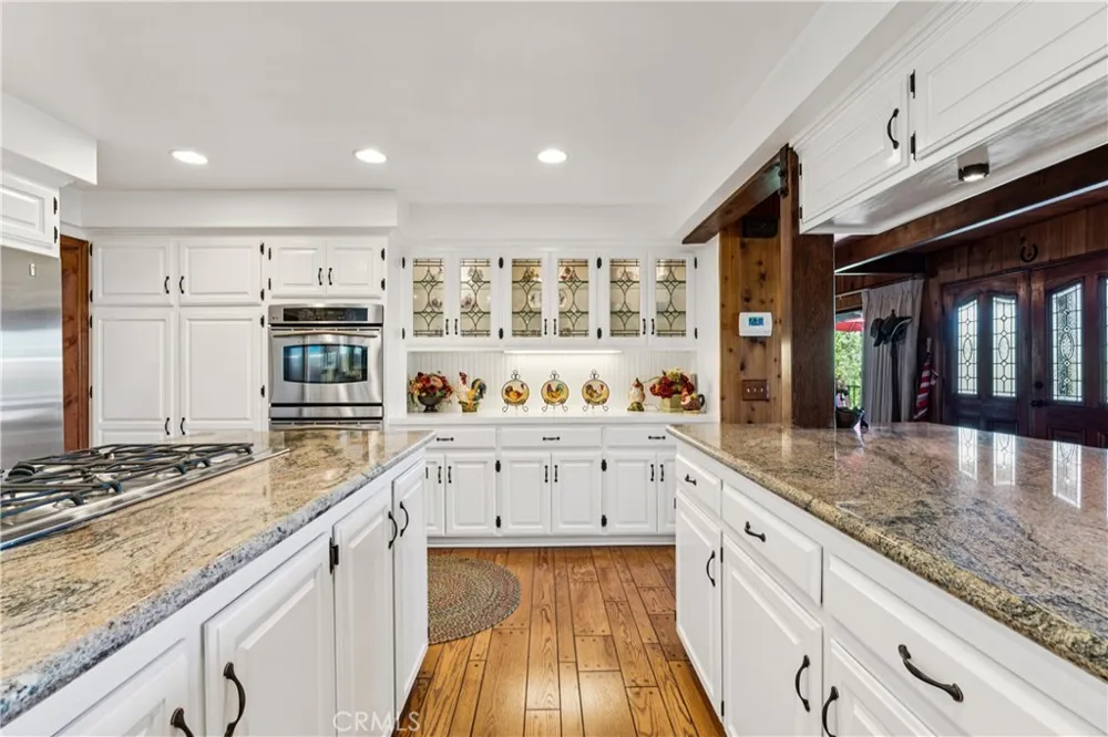349 John Muir Lake Arrowhead, CA 92352
